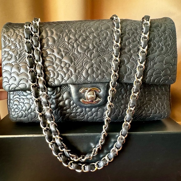 40% OFF! CHANEL Black Camellia-Embossed Lambskin Classic Medium Double Flap Bag - Picture 6 of 16